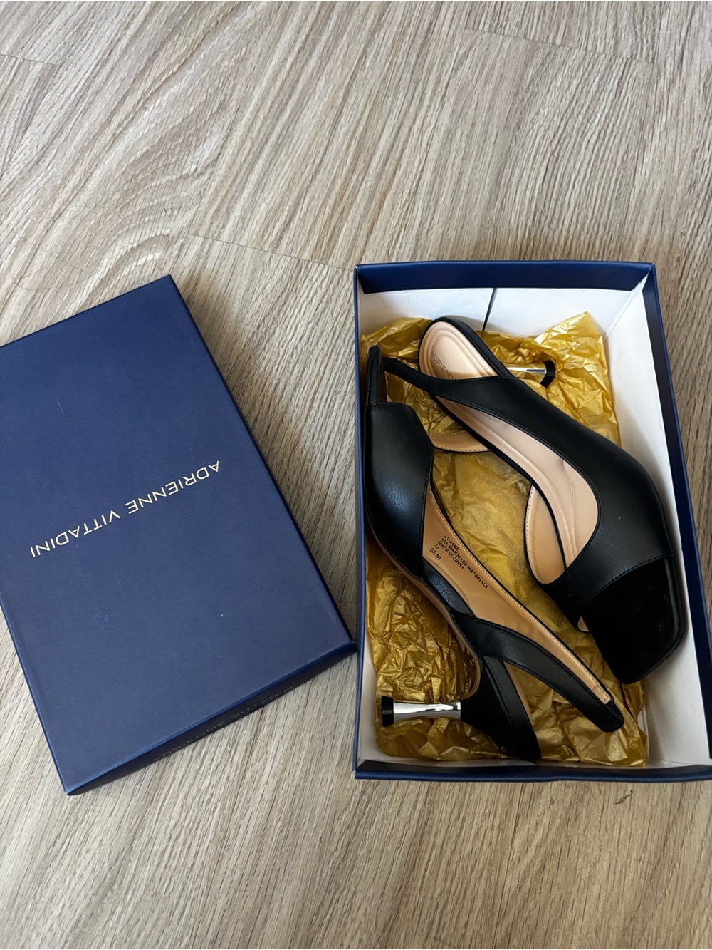 Adrienne Vittadini Black Slingback Mid Block Heels